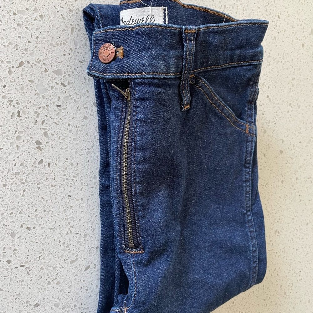 Madewell NWOT women’s skinny jeans w/exposed zipper. Size 24.